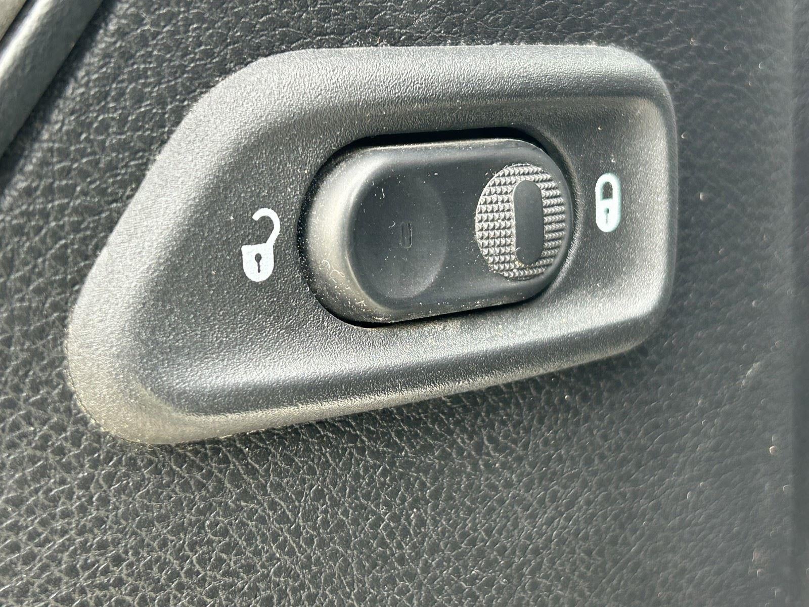 2018 Jeep Wrangler JK Unlimited Sport S