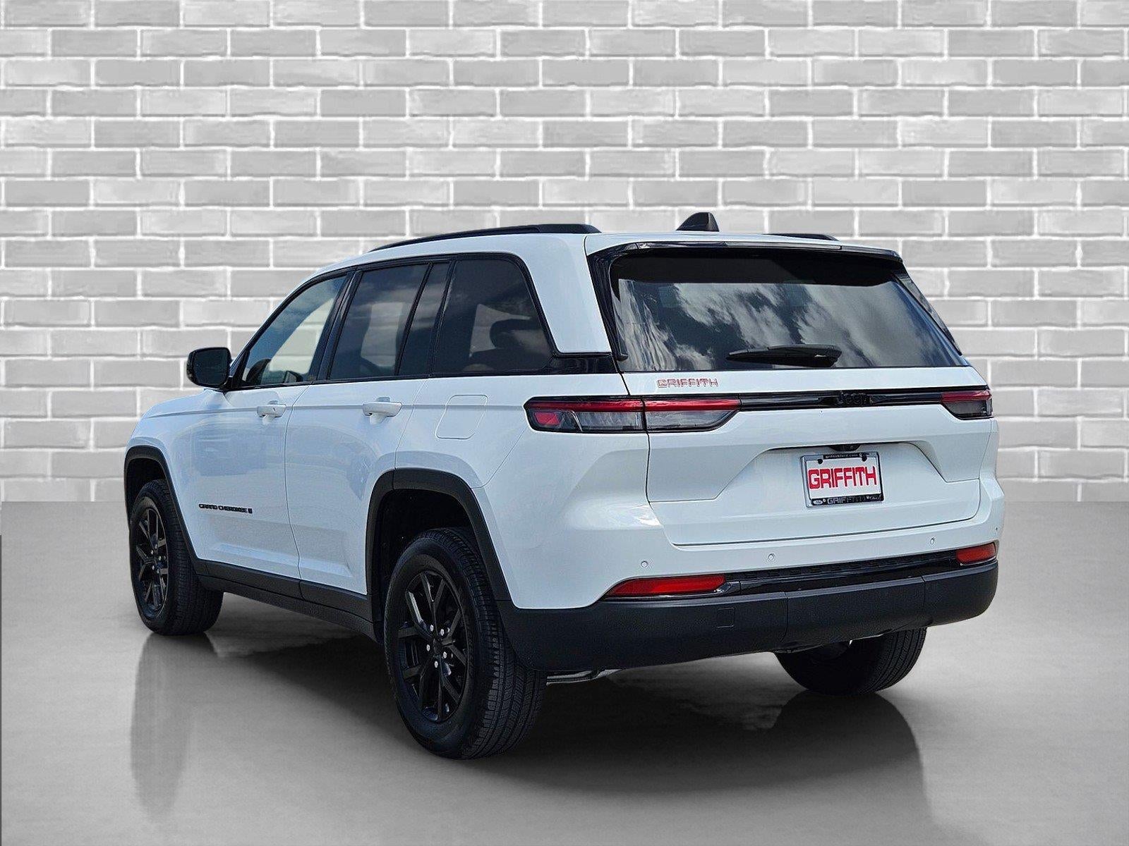 2024 Jeep Grand Cherokee Altitude