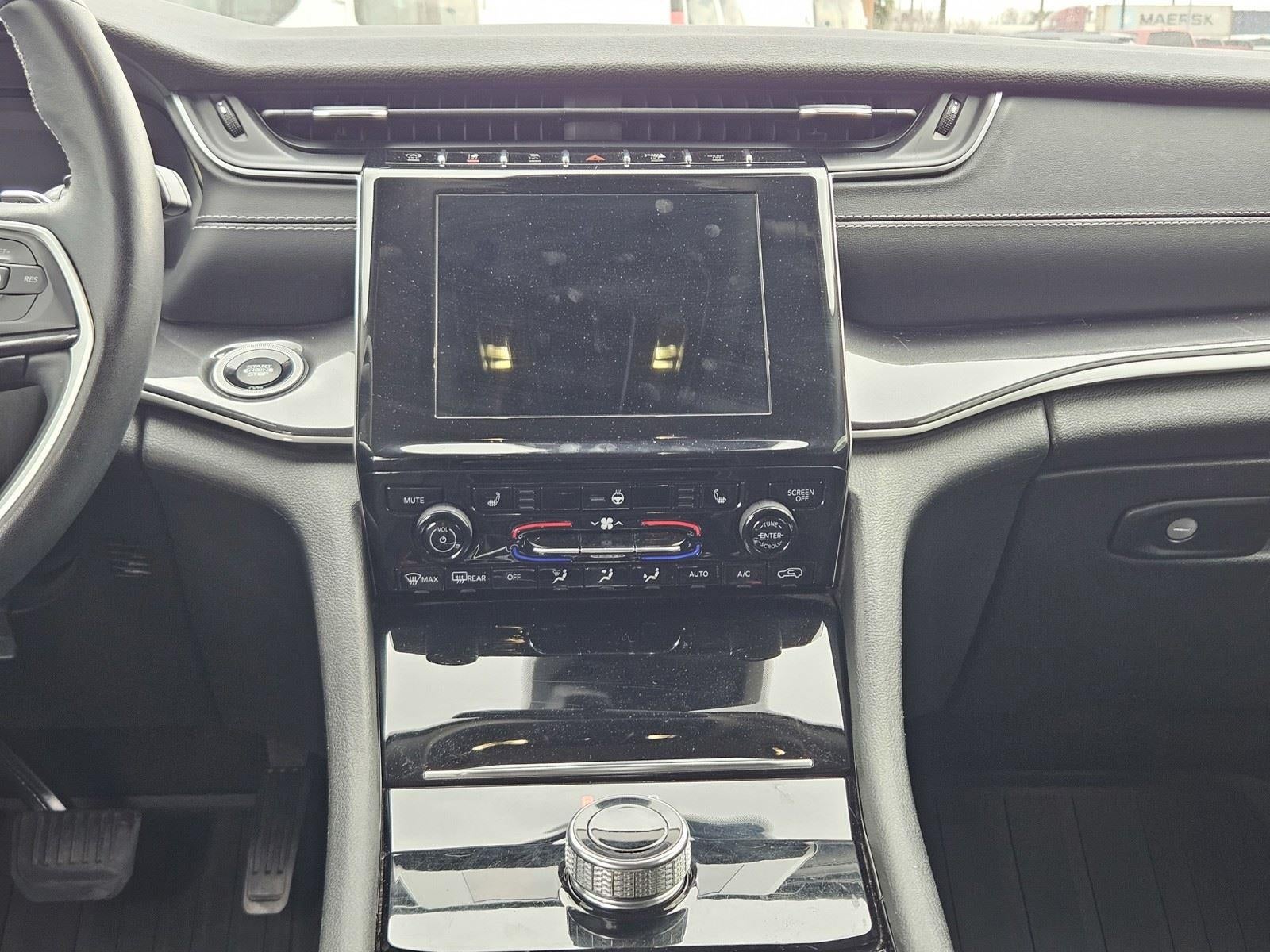 2022 Jeep Grand Cherokee L Laredo