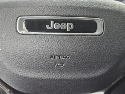 2022 Jeep Grand Cherokee L Laredo