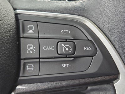 2022 Jeep Grand Cherokee L Laredo