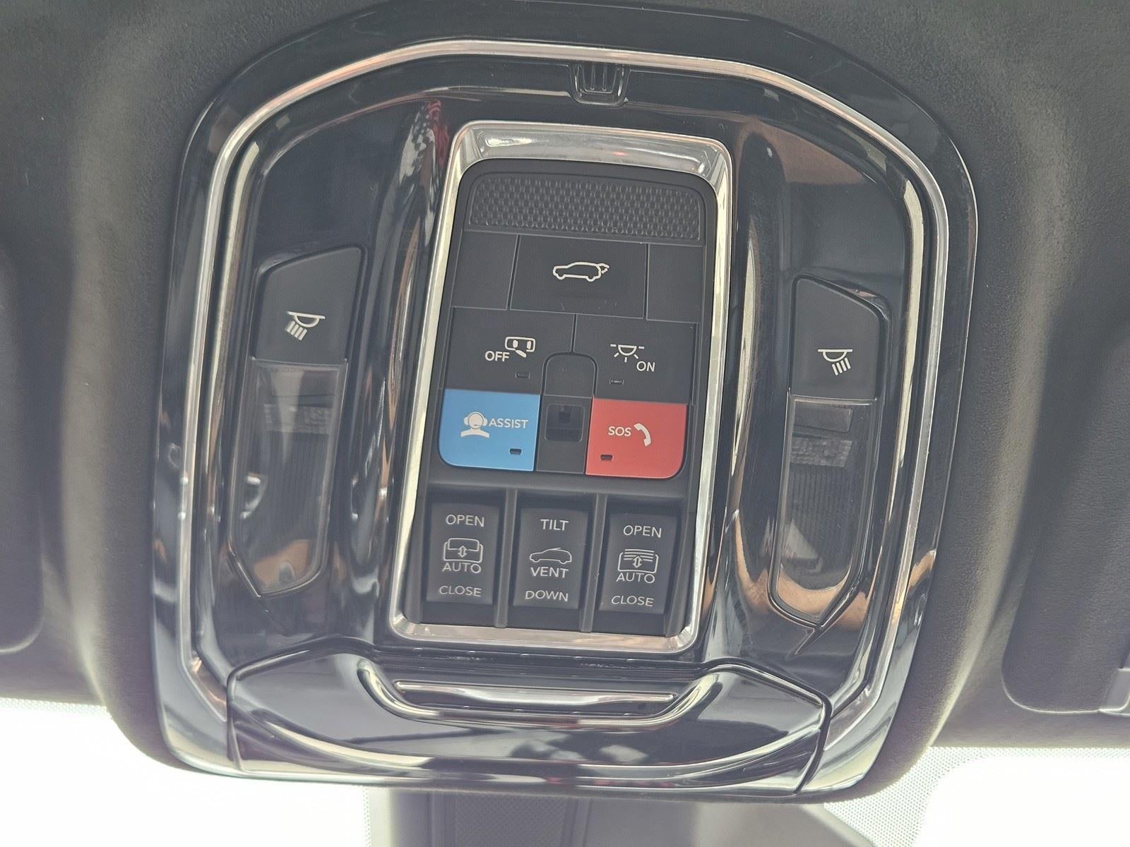 2022 Jeep Grand Cherokee 4Xe Summit Reserve