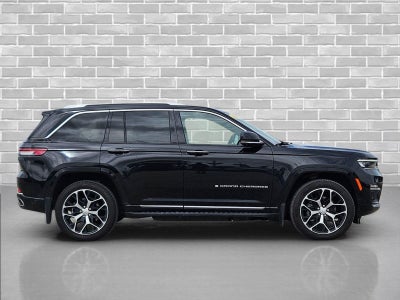 2022 Jeep Grand Cherokee 4Xe Summit Reserve