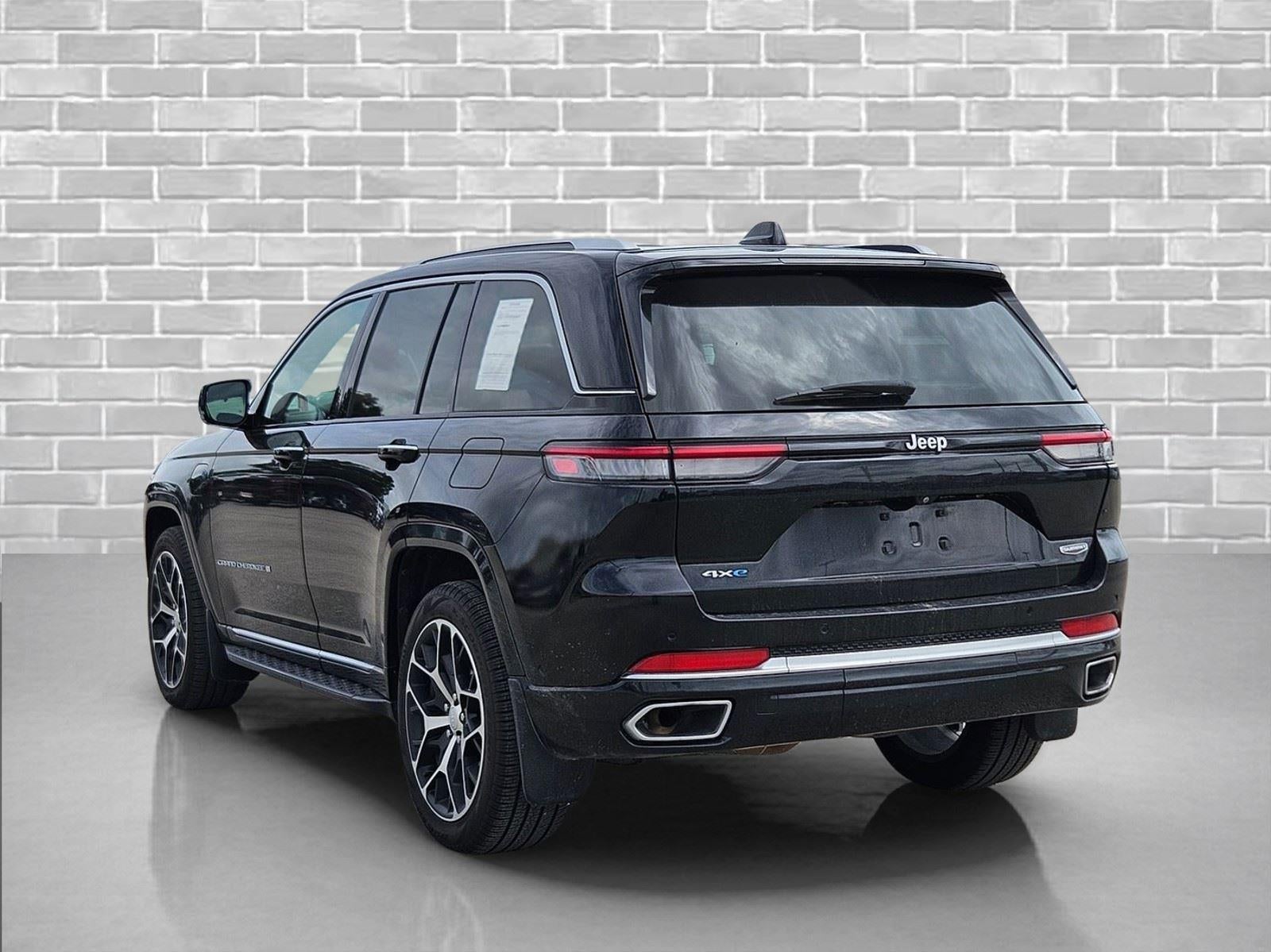 2022 Jeep Grand Cherokee 4Xe Summit Reserve