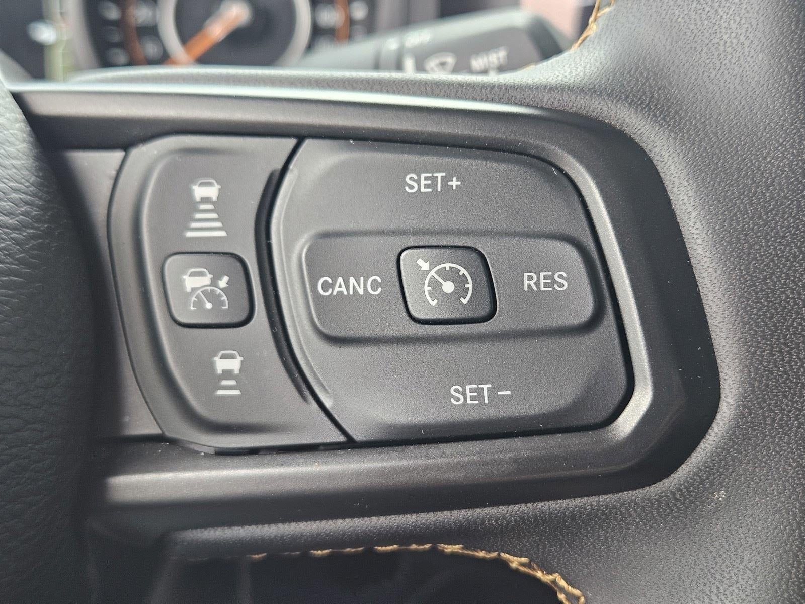 2024 Jeep Gladiator Sport S
