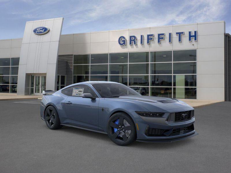 2025 Ford Mustang Dark Horse