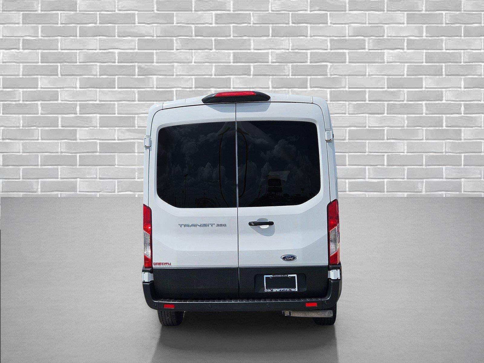 2024 Ford Transit Passenger Wagon XL