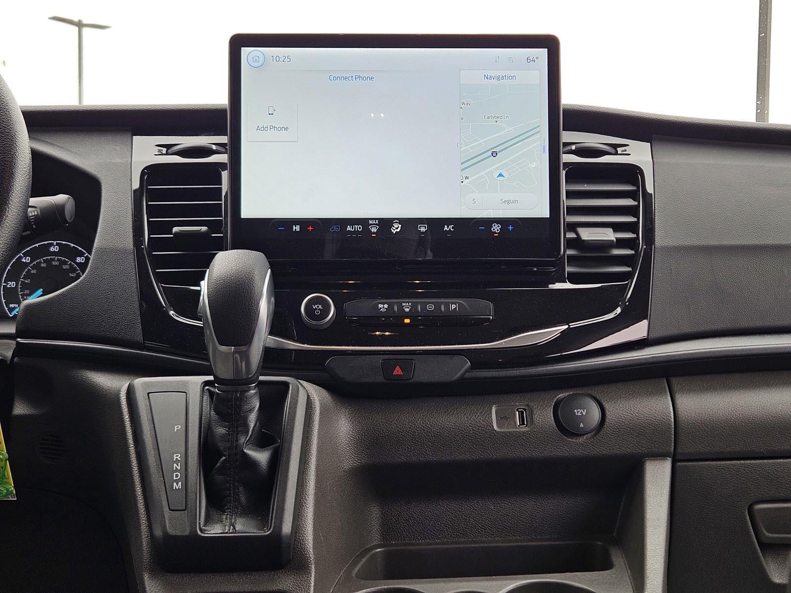 2024 Ford Transit Passenger Wagon XLT