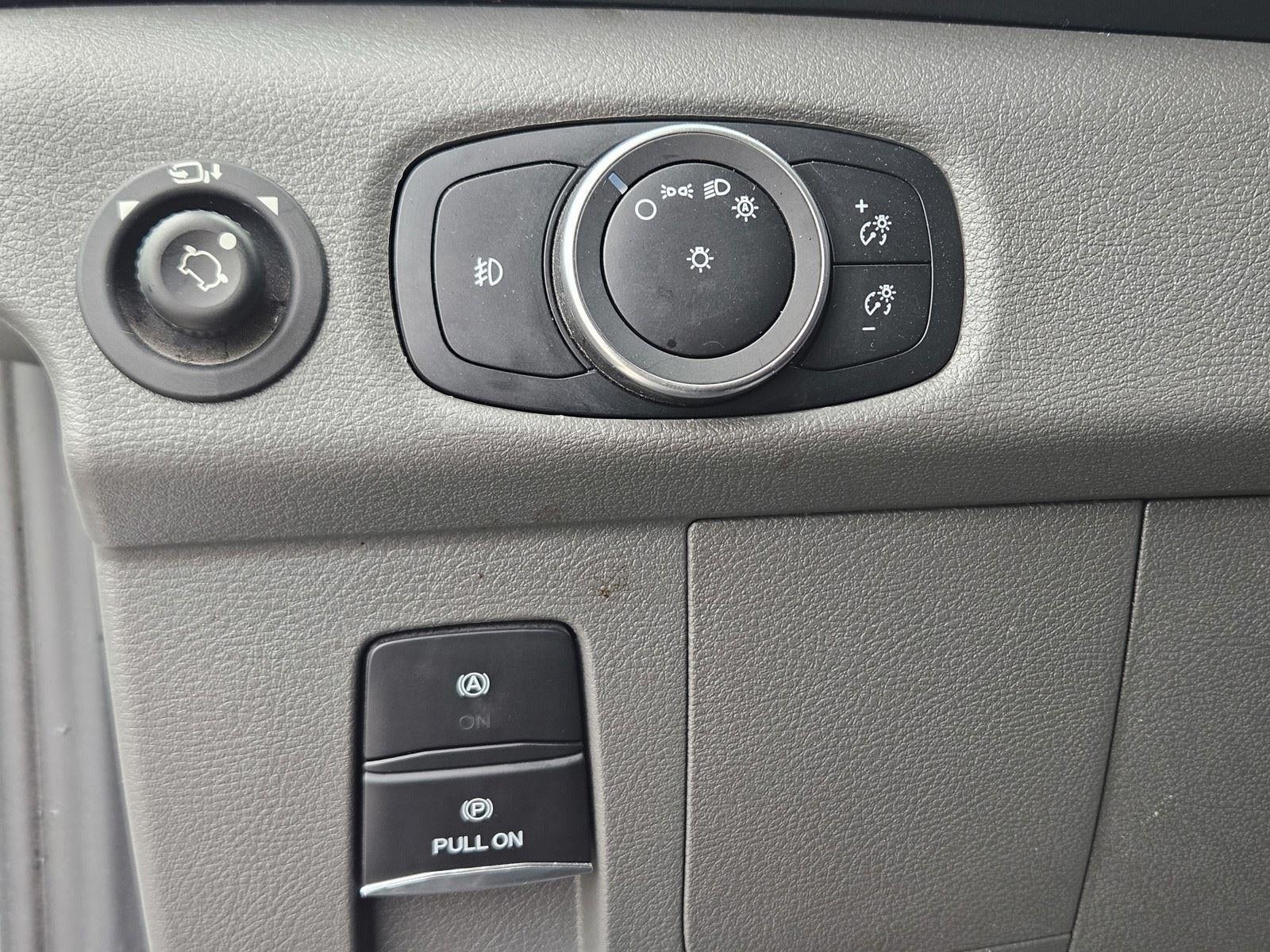 2024 Ford Transit Passenger Wagon XLT