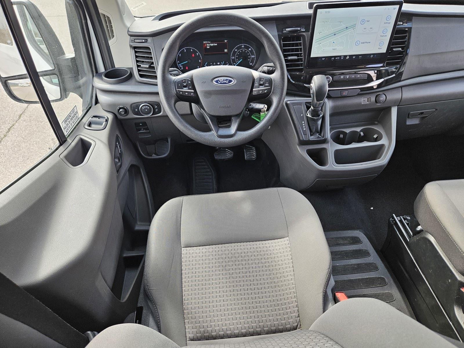 2024 Ford Transit Passenger Wagon XLT