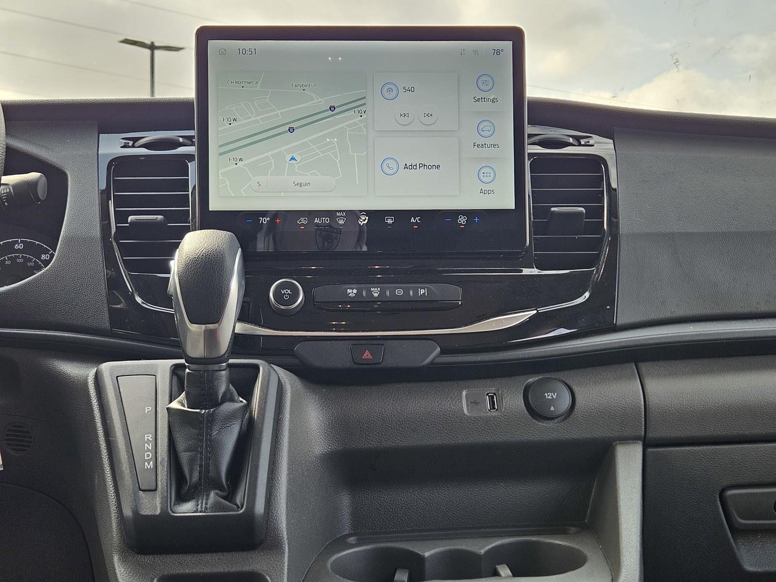 2024 Ford Transit Passenger Wagon XLT