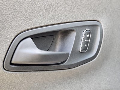 2024 Ford Transit Passenger Wagon XLT