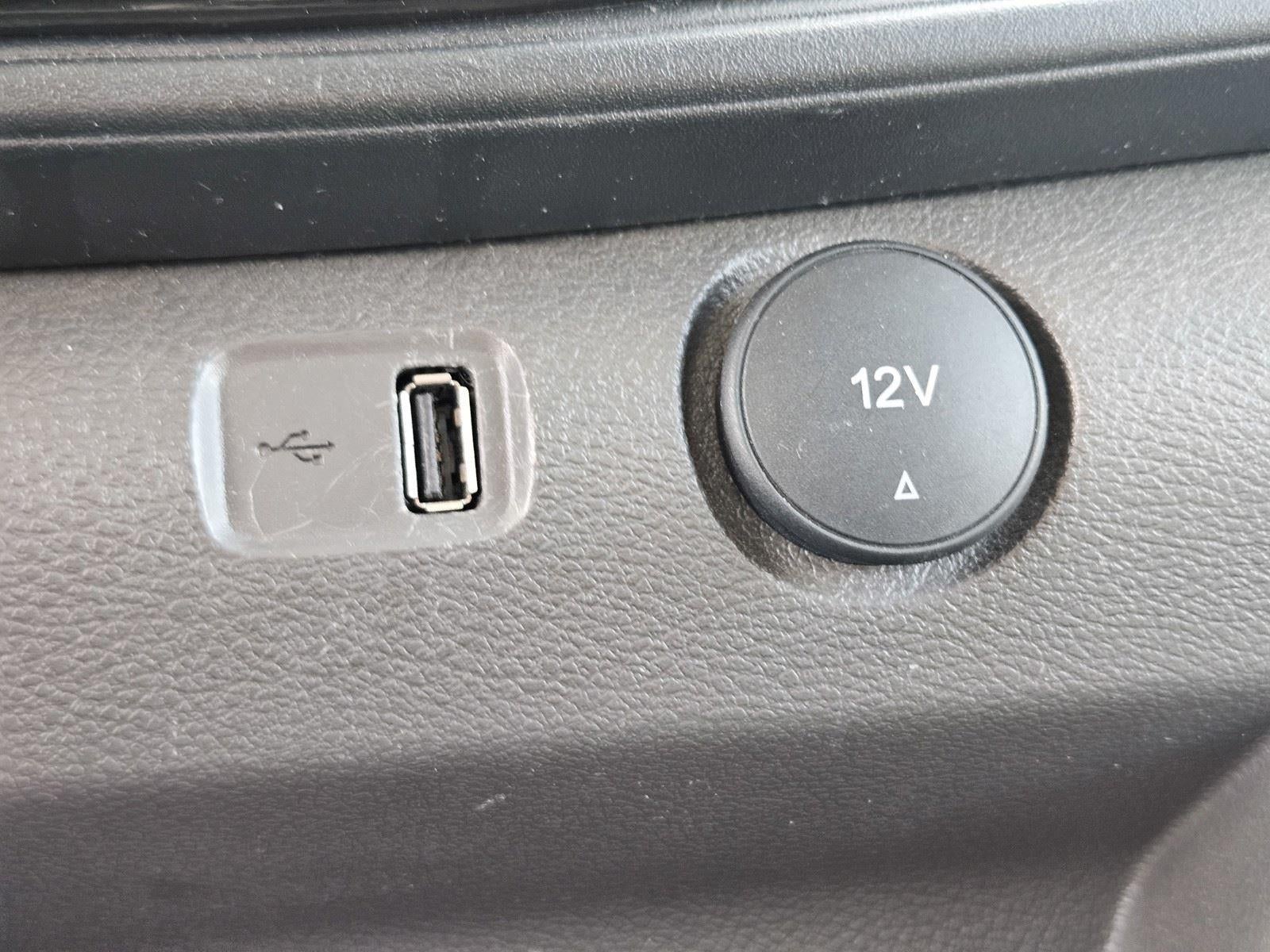 2024 Ford Transit Passenger Wagon XLT