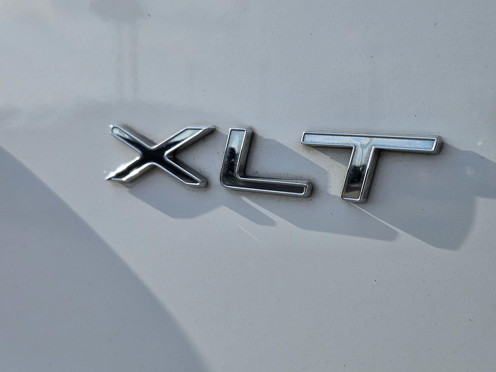 2024 Ford Transit Passenger Wagon XLT