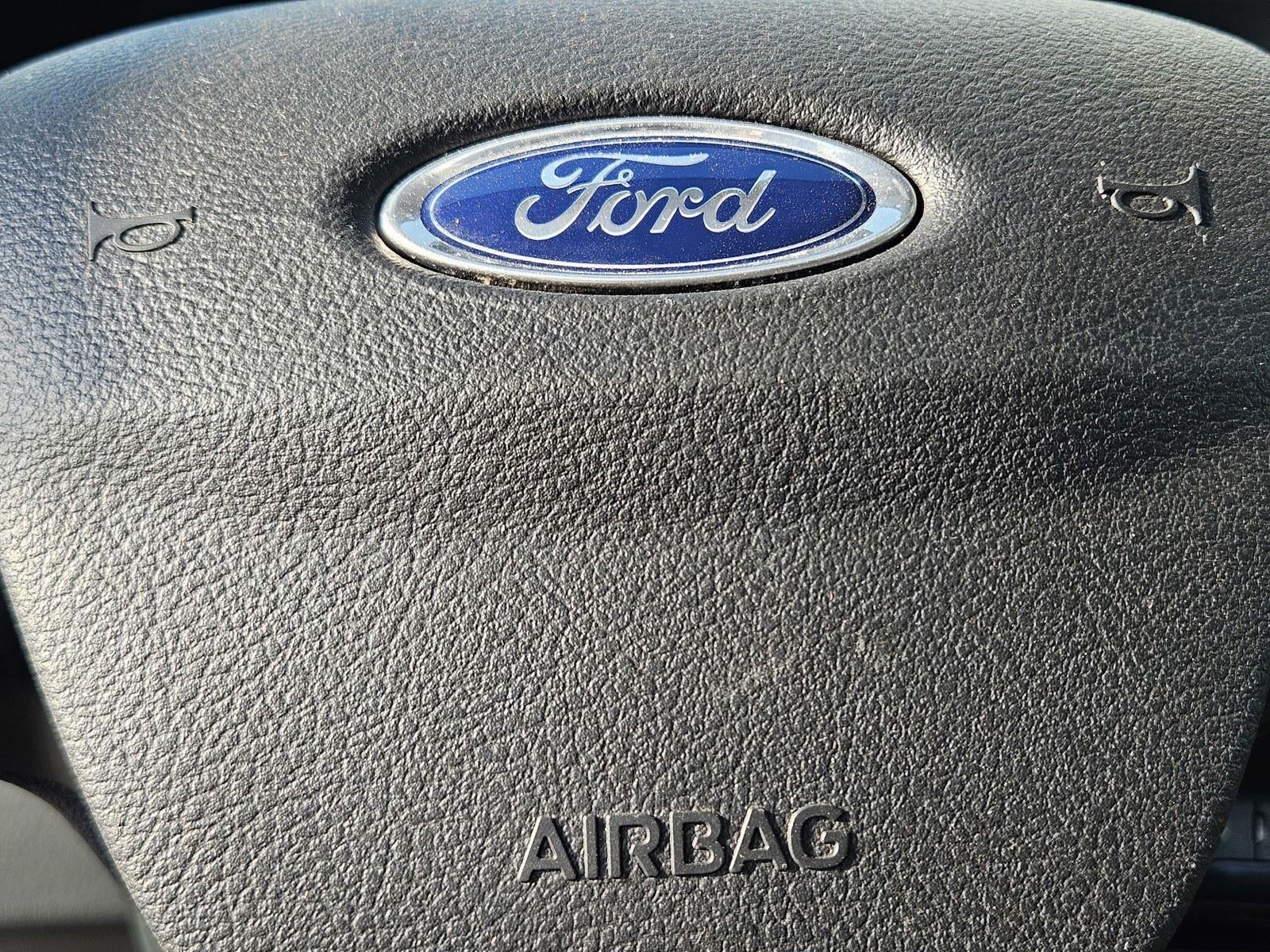 2024 Ford Transit Passenger Wagon XLT