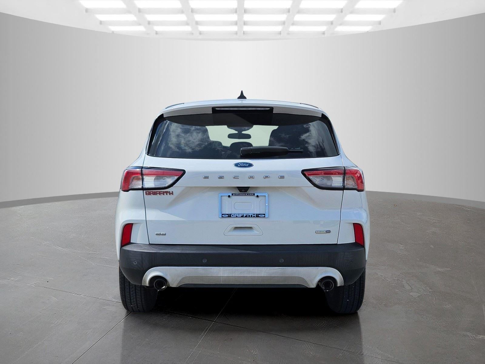 2020 Ford Escape SE