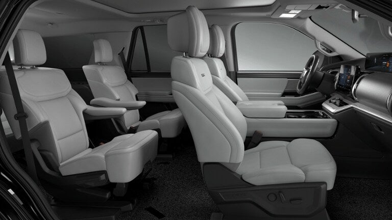 2027 Ford Expedition Platinum 4x2