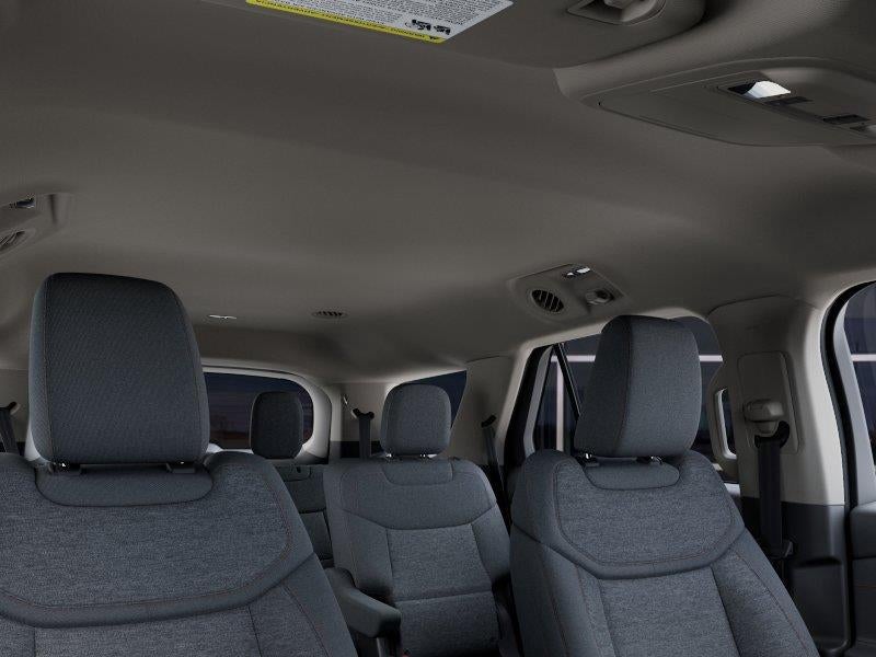 2027 Ford Explorer Active w/100A Pkg RWD
