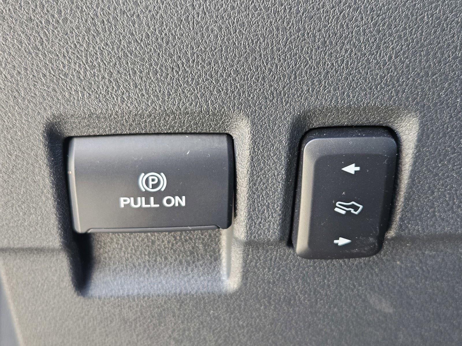 2023 Ford Super Duty F-250 SRW LARIAT