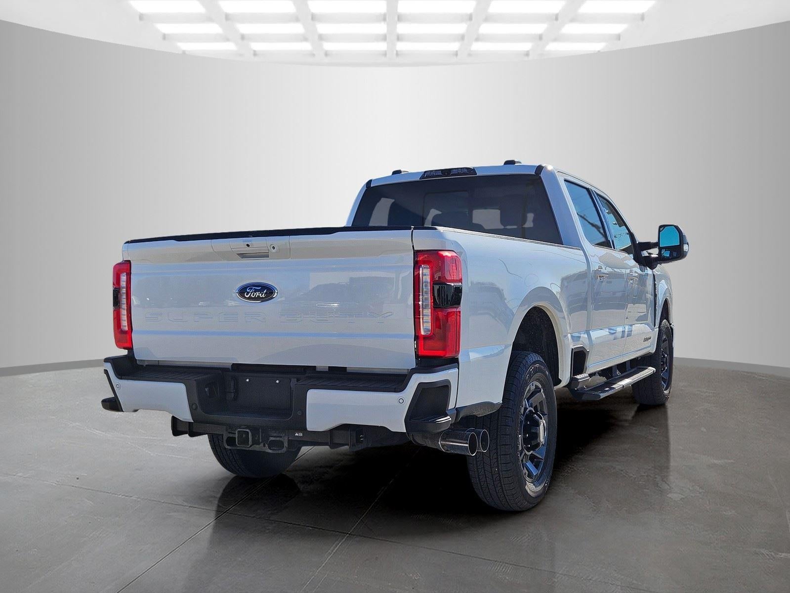 2023 Ford Super Duty F-250 SRW LARIAT
