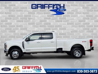 2023 Ford Super Duty F-350 DRW LARIAT