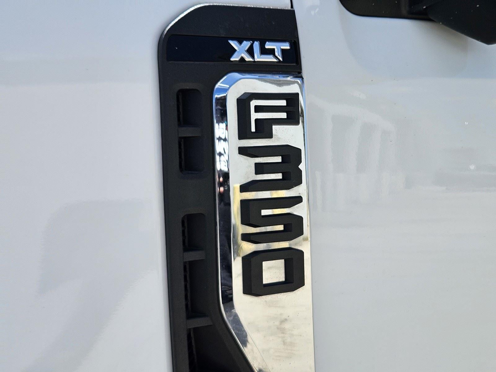 2025 Ford Super Duty F-350 DRW XLT