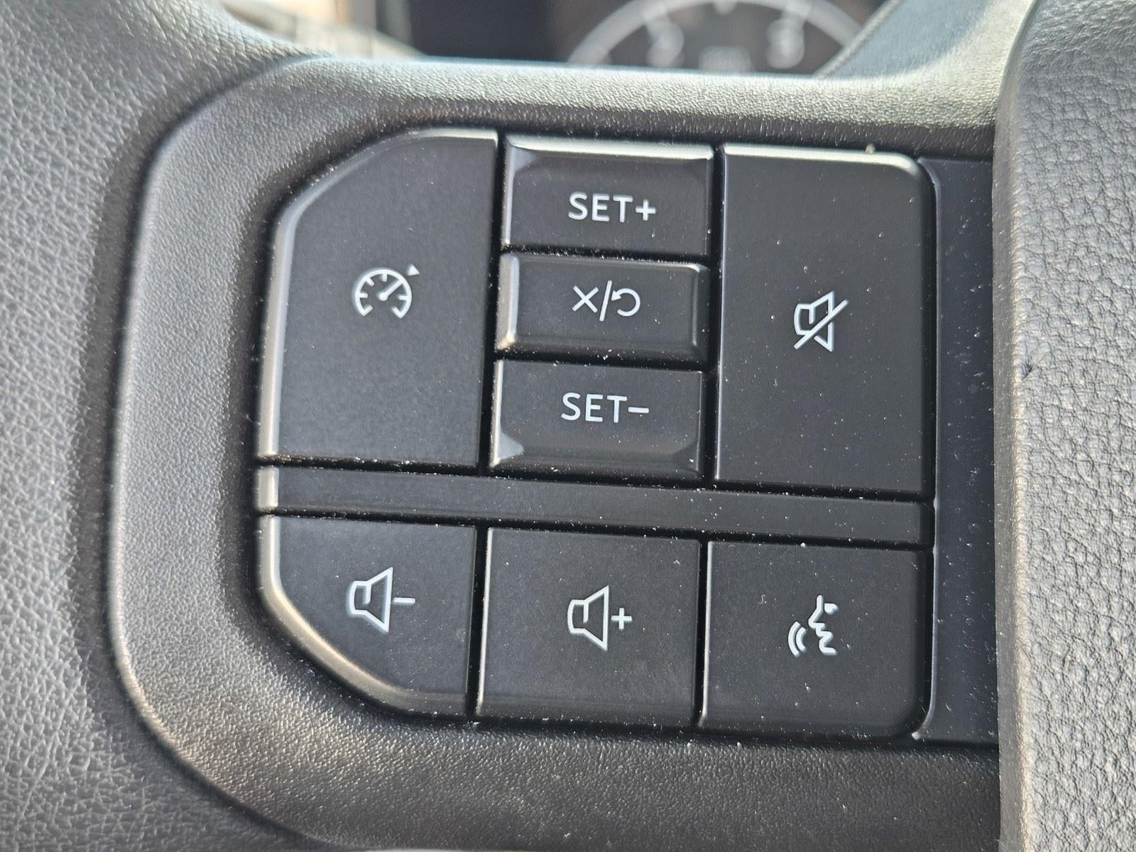 2025 Ford Super Duty F-350 DRW XLT