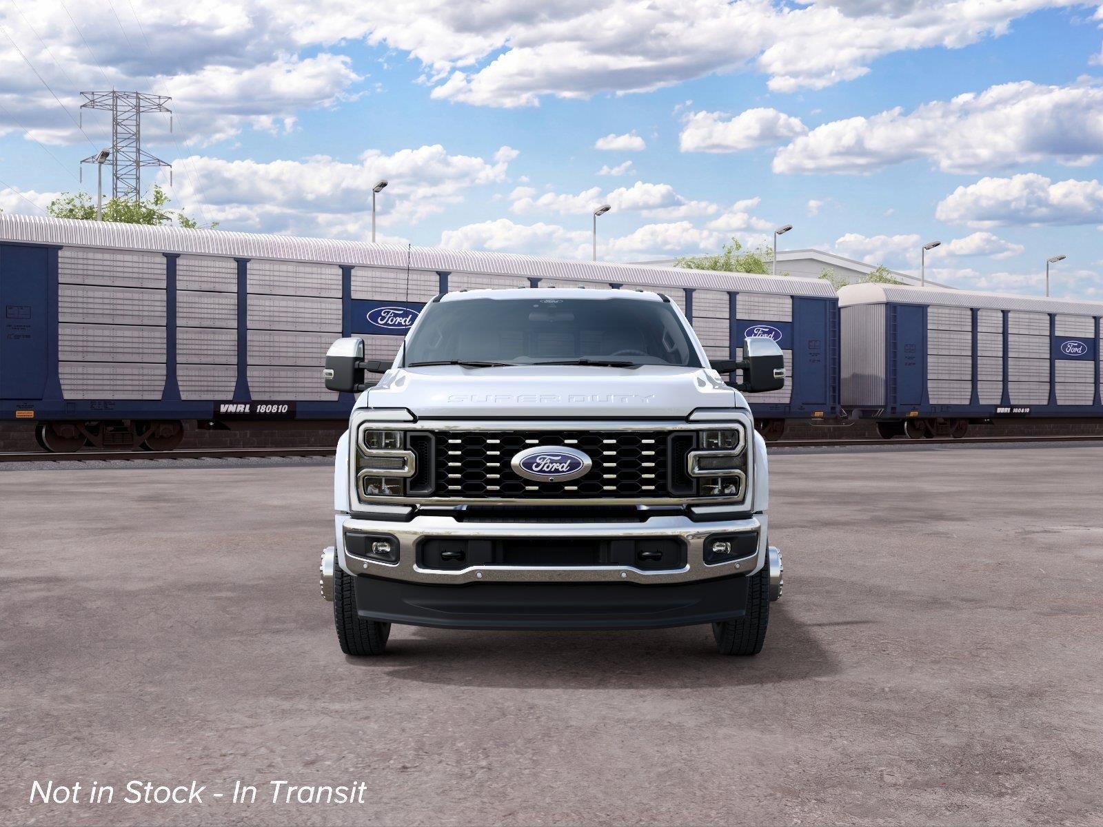 2027 Ford Super Duty F-450 DRW LARIAT