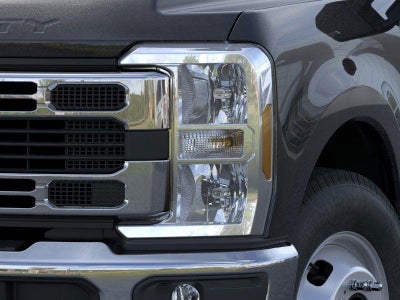 2026 Ford Super Duty F-350 DRW XLT