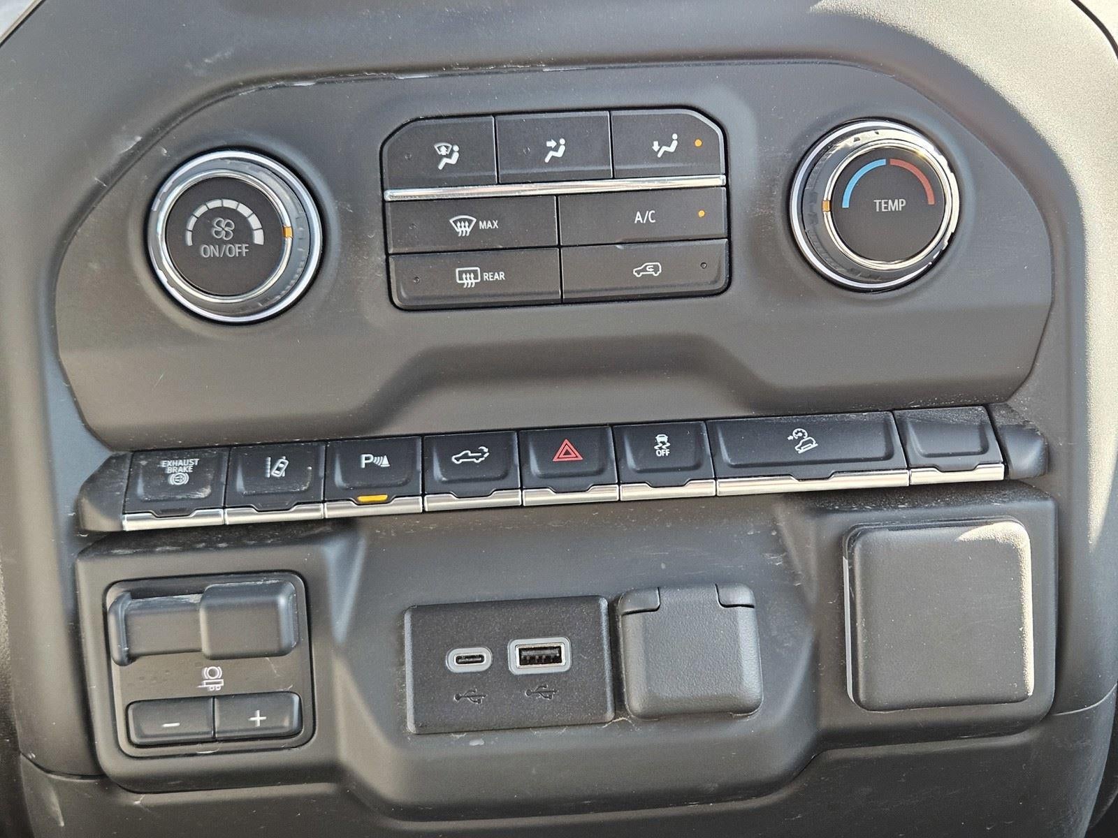 2025 Chevrolet Silverado 2500HD Custom