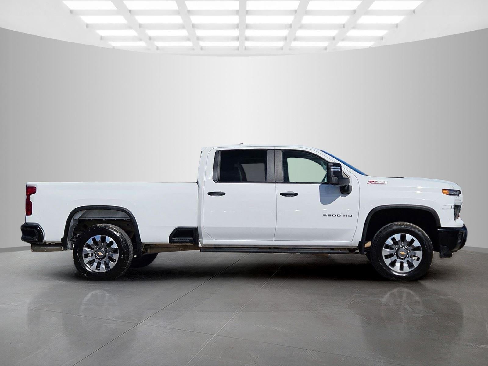 2025 Chevrolet Silverado 2500HD Custom