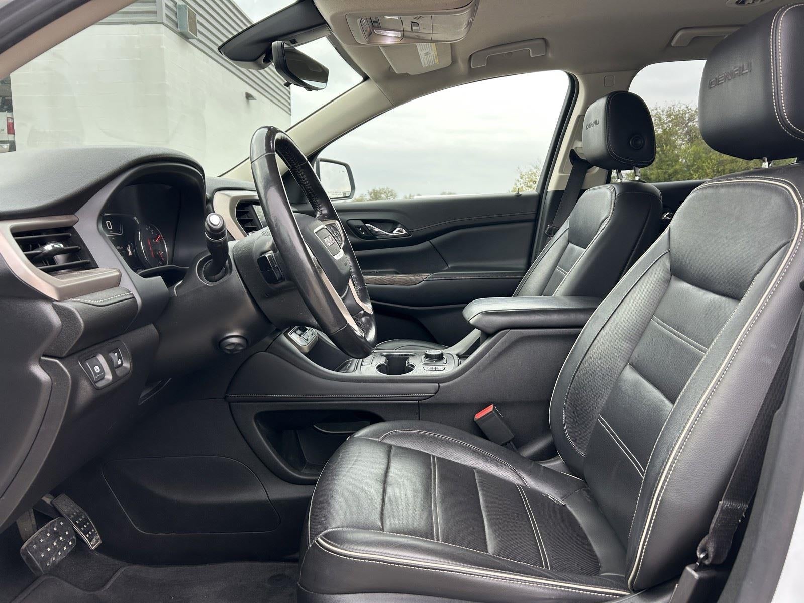 2020 GMC Acadia Denali