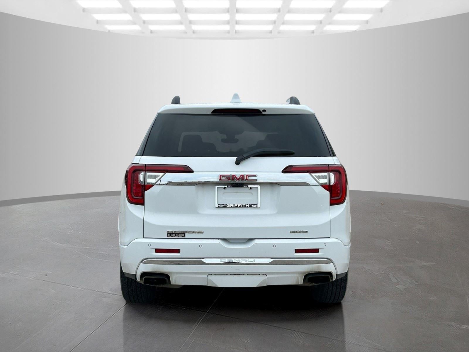 2020 GMC Acadia Denali