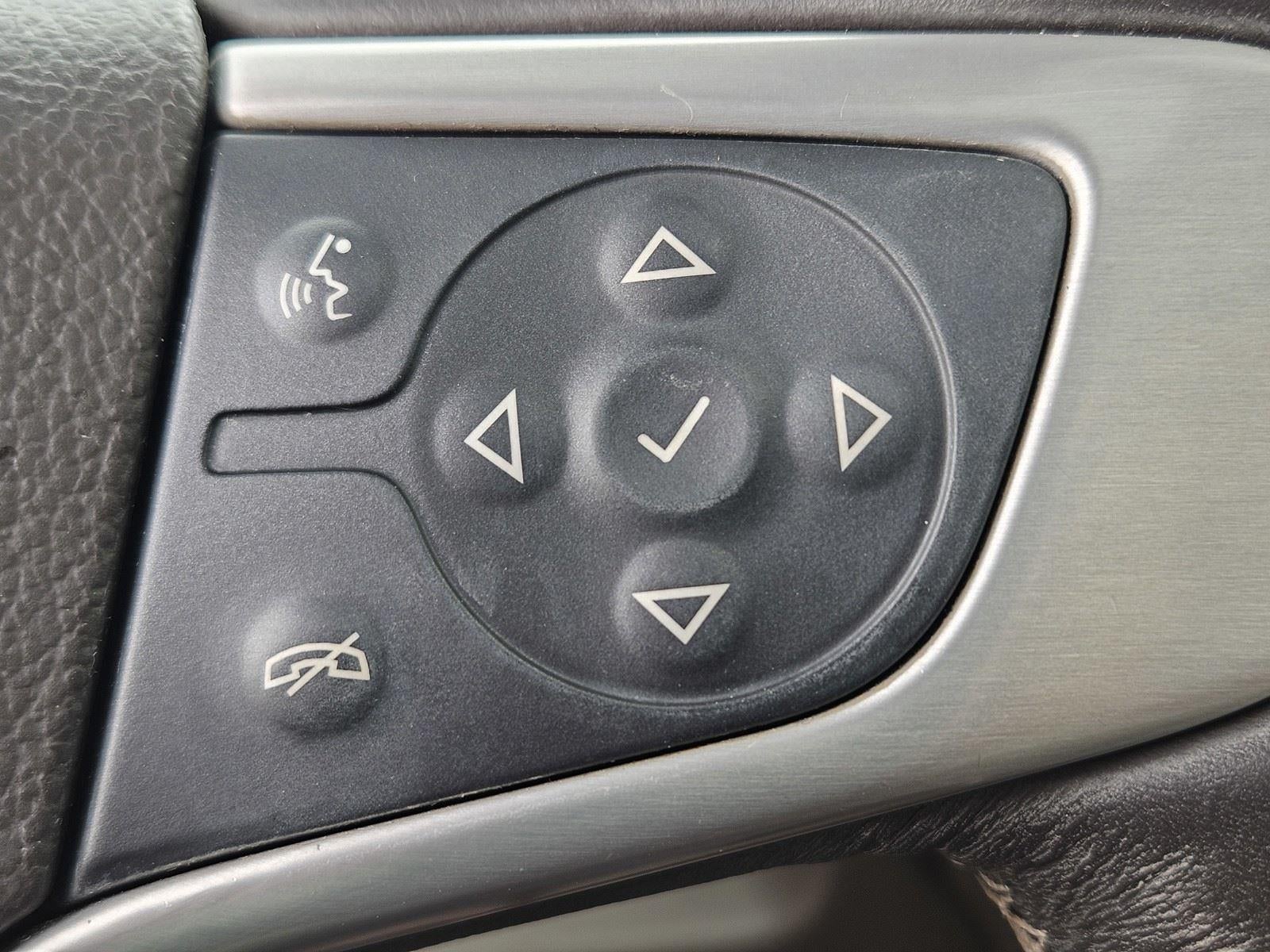 2017 GMC Yukon XL SLT