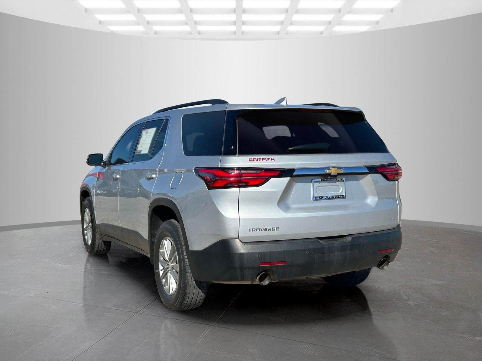 2022 Chevrolet Traverse LT Cloth