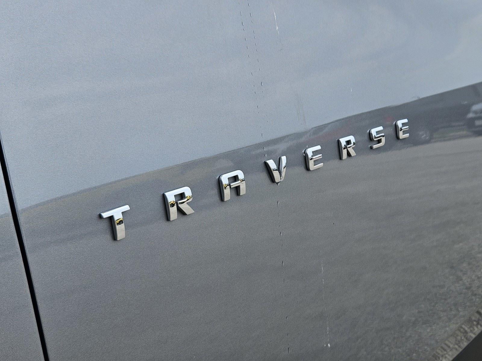 2023 Chevrolet Traverse LT Cloth