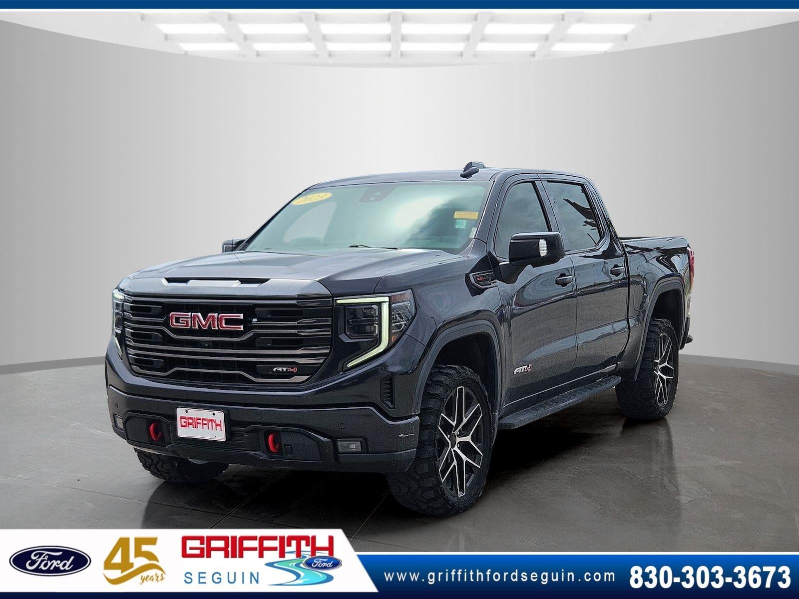 2023 GMC Sierra 1500 AT4