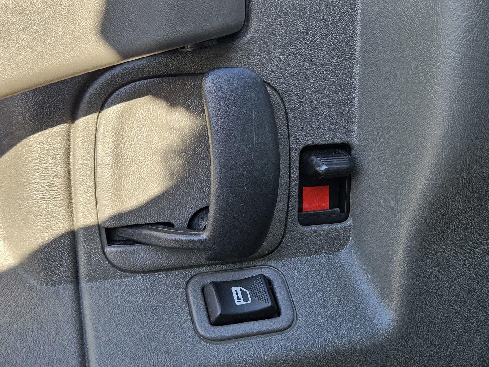 2024 GMC Savana Cargo Van RWD 2500 135