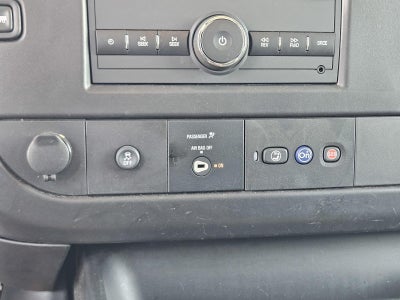 2024 GMC Savana Cargo Van RWD 2500 135