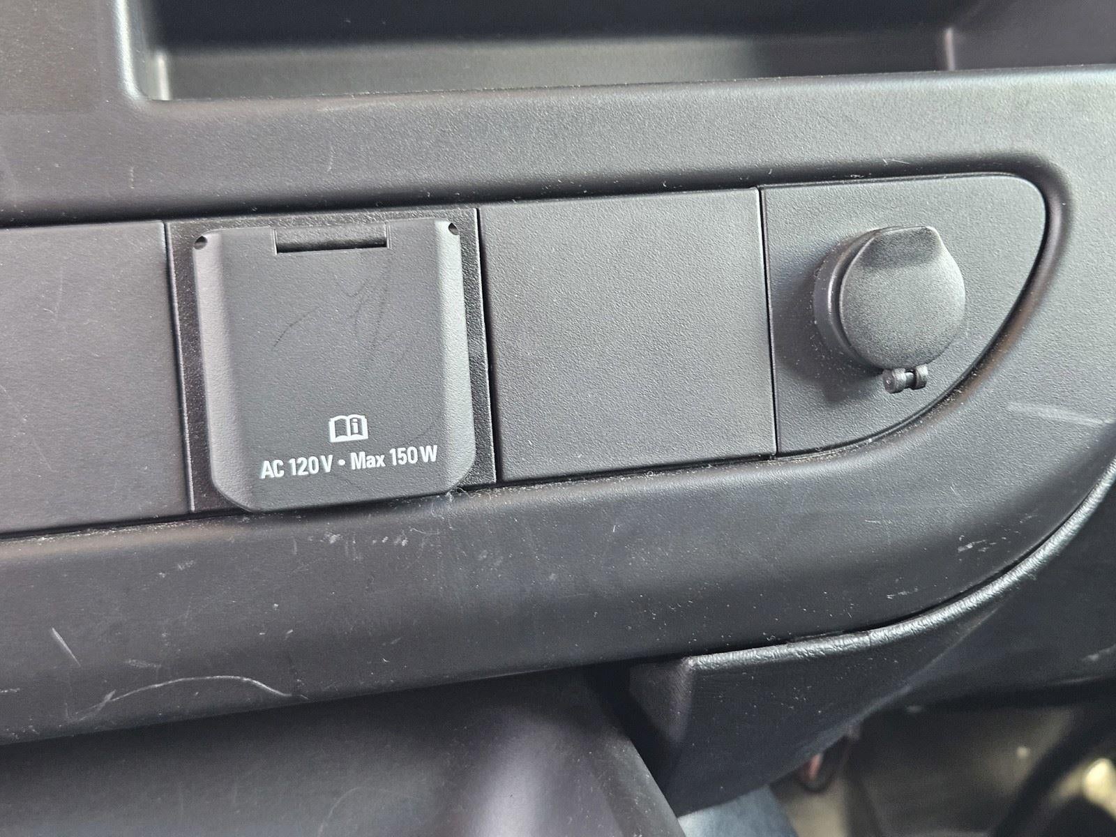 2024 GMC Savana Cargo Van RWD 2500 135