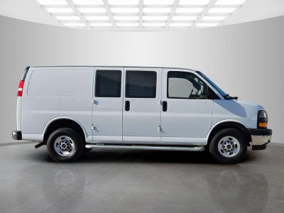 2024 GMC Savana Cargo Van RWD 2500 135