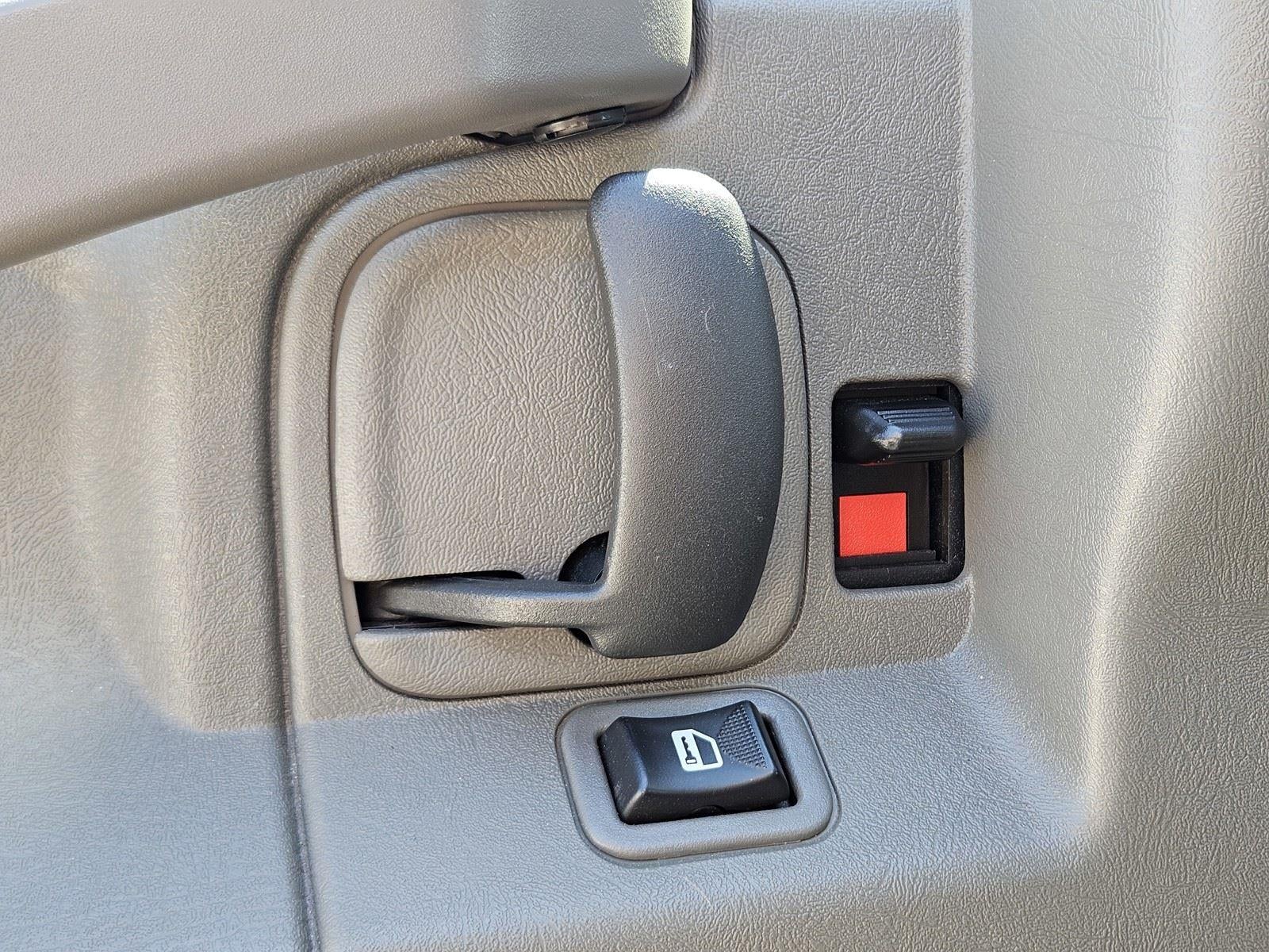 2024 GMC Savana Cargo Van RWD 2500 135