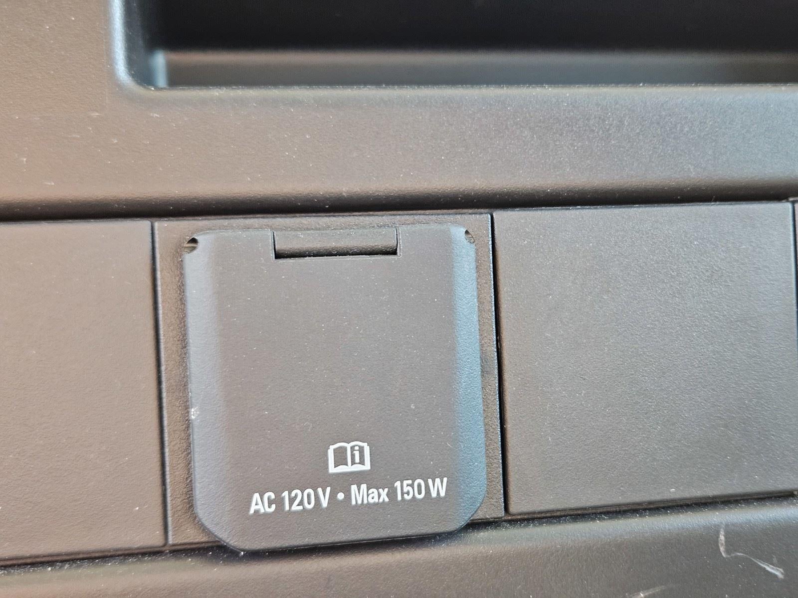 2024 GMC Savana Cargo Van RWD 2500 135