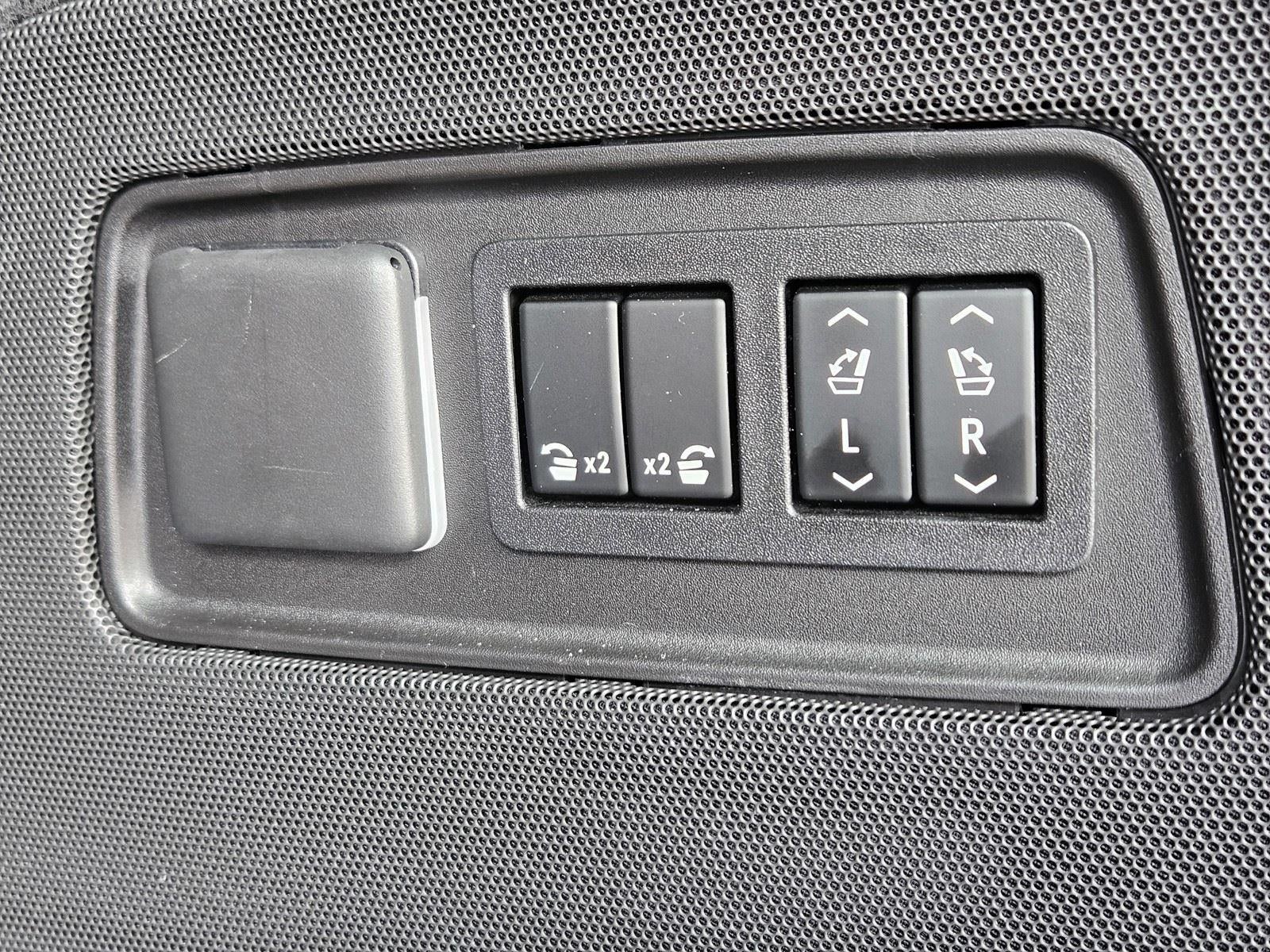 2022 Cadillac Escalade Sport Platinum