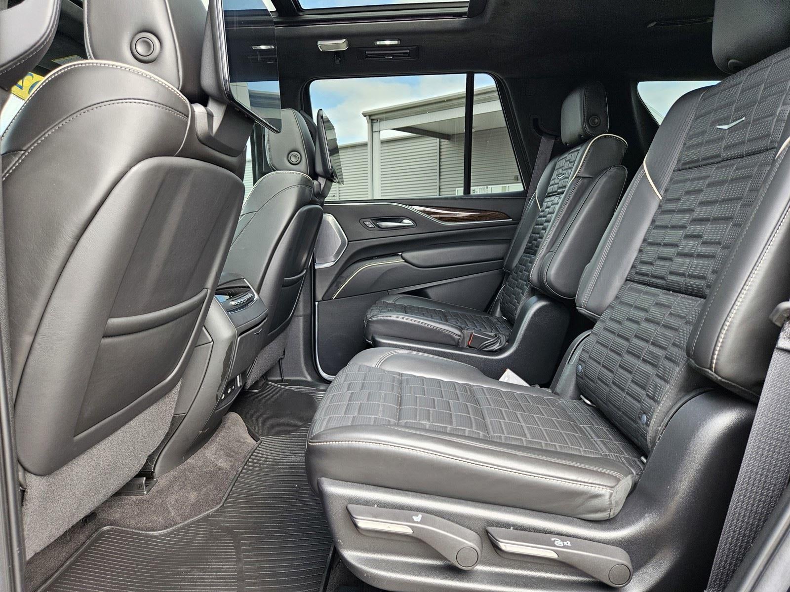 2022 Cadillac Escalade Sport Platinum