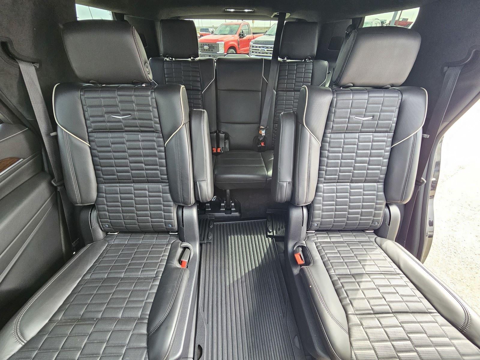 2022 Cadillac Escalade Sport Platinum