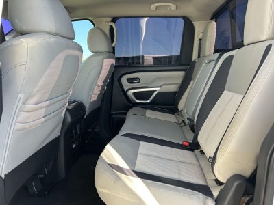 2020 Nissan Titan SV