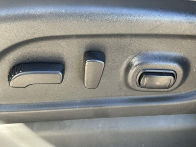 2020 Nissan Titan SV