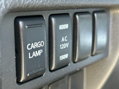 2020 Nissan Titan SV