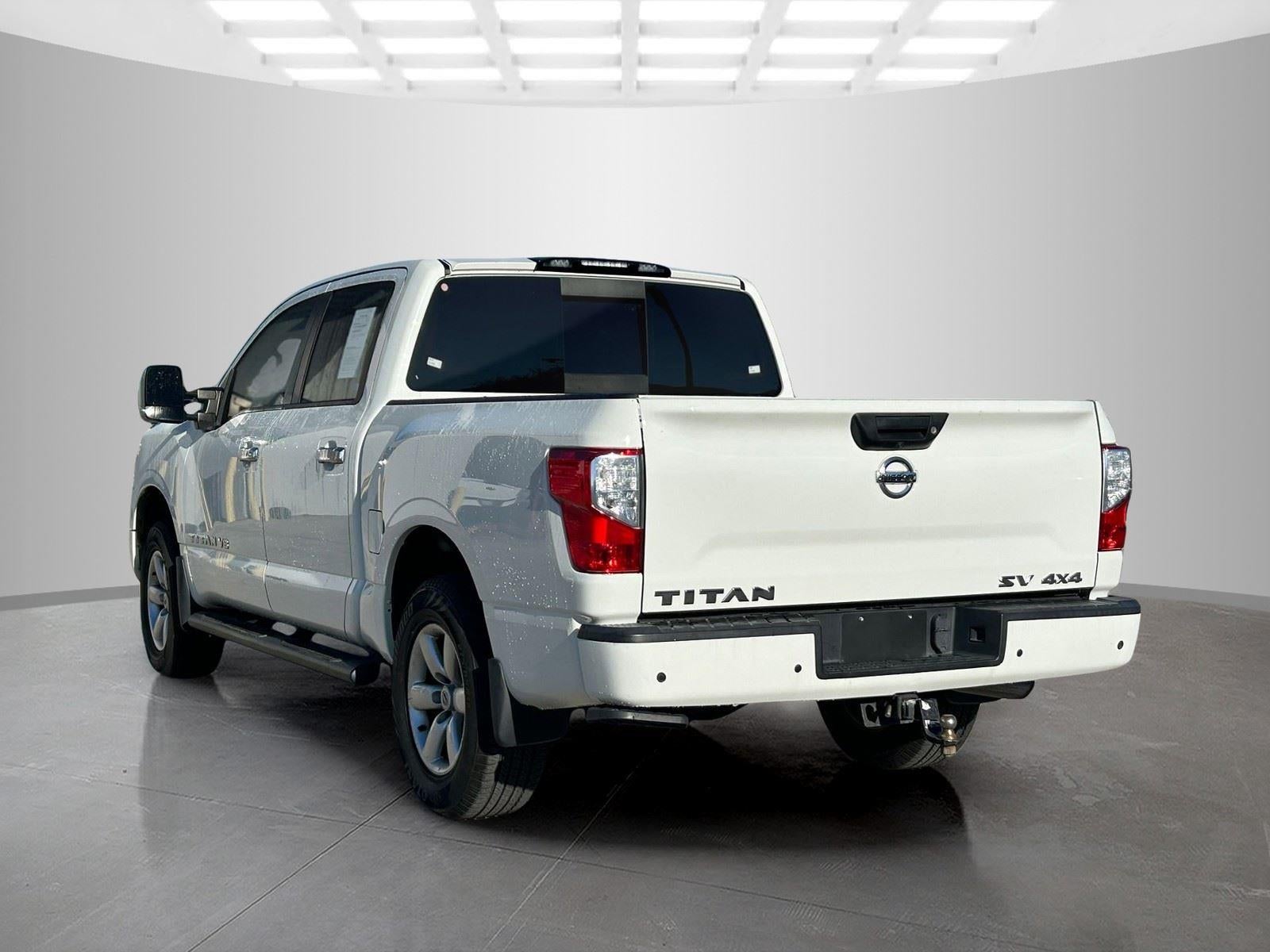 2020 Nissan Titan SV